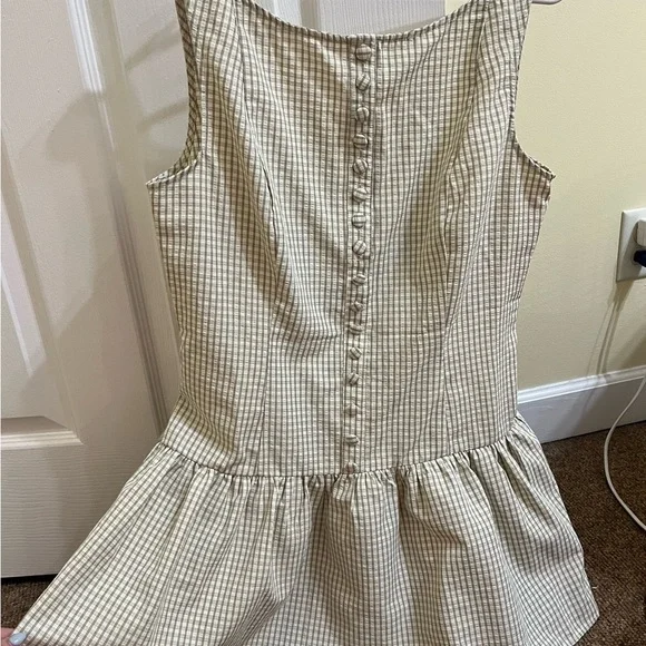Pretty Little Thing White and Cream Checked Button-Front Sundress - Picture 2 of 4